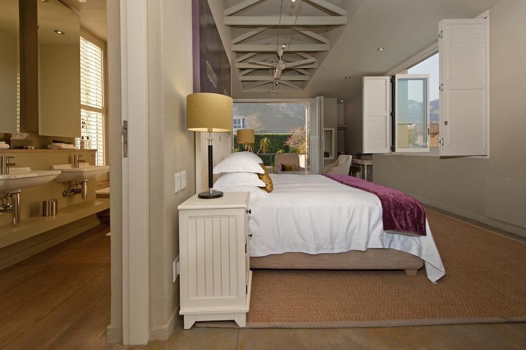 Mosselberg On Grotto Beach Hermanus Extérieur photo
