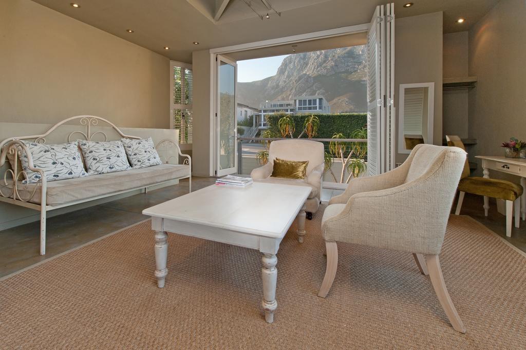 Mosselberg On Grotto Beach Hermanus Extérieur photo